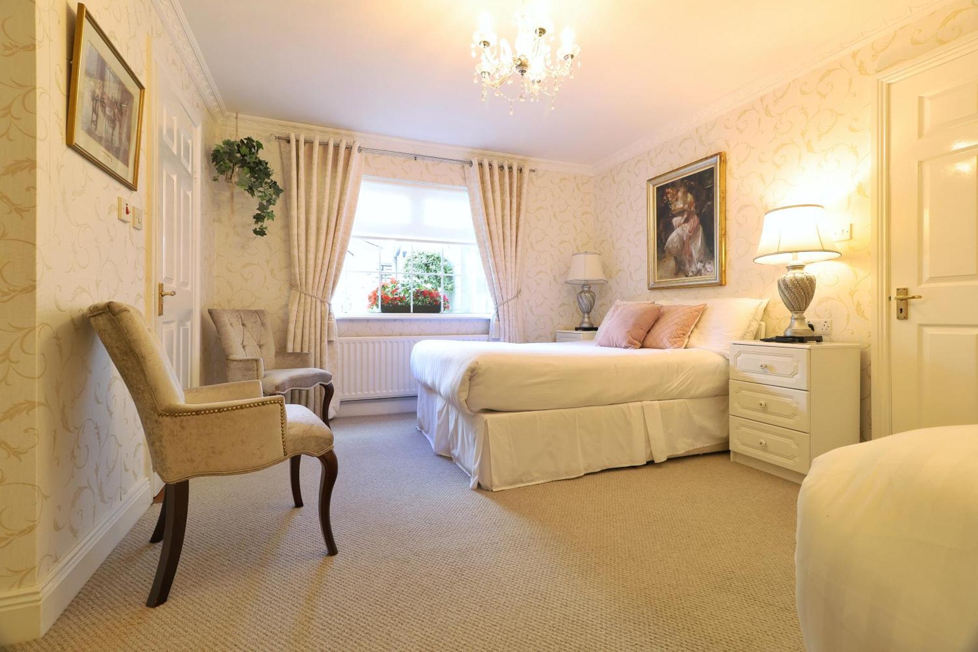 Meadowside B&B บันโคลดี ภายนอก รูปภาพ