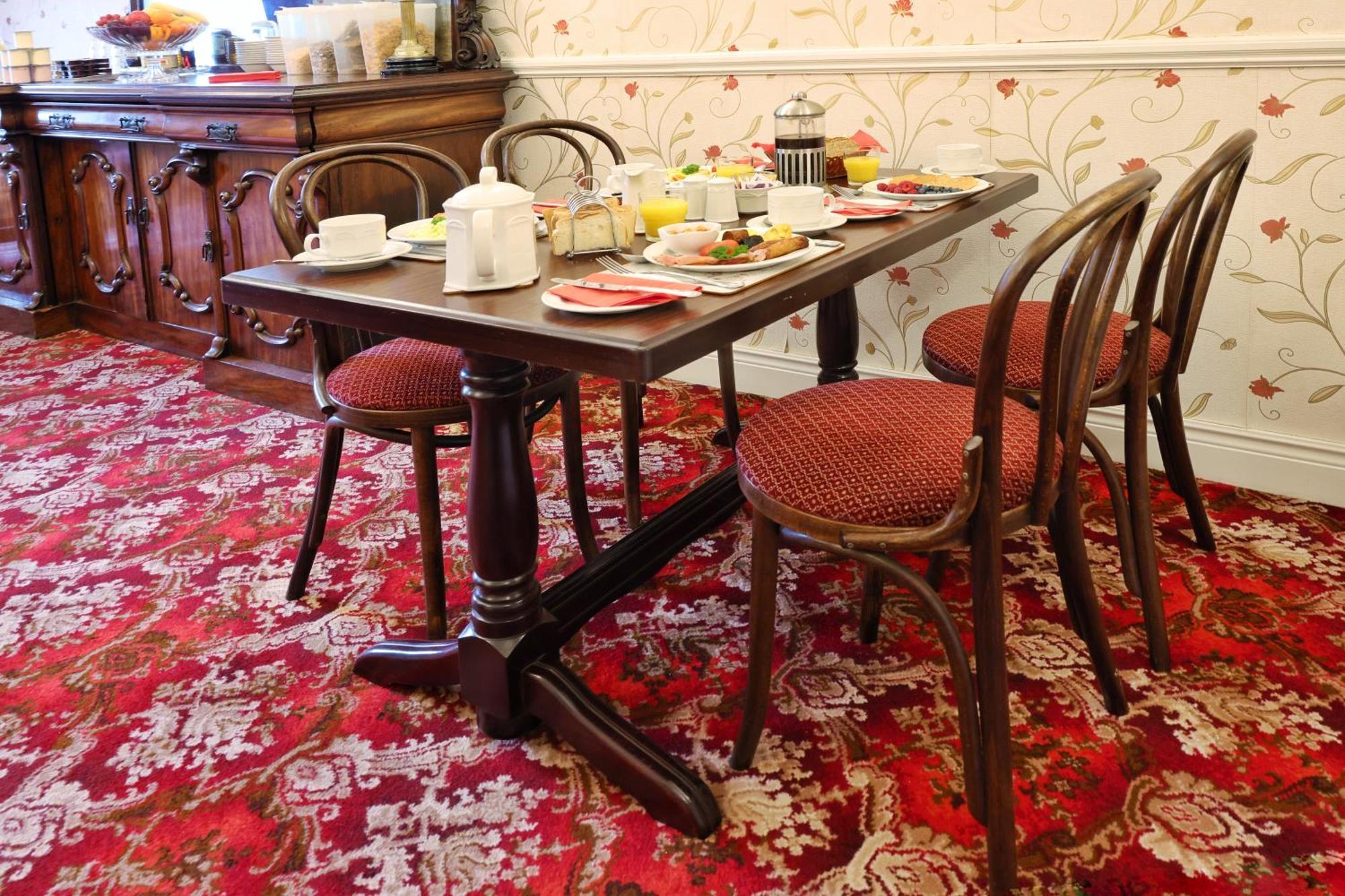 Meadowside B&B บันโคลดี ภายนอก รูปภาพ